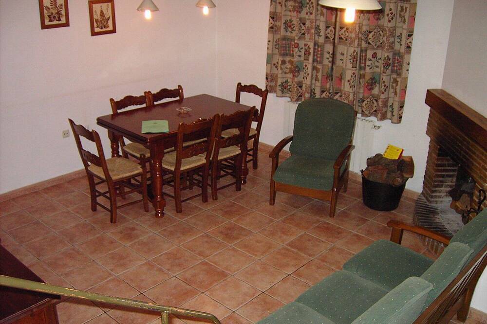 Rural Mountain House In Revolcators in Inazares, Moratalla