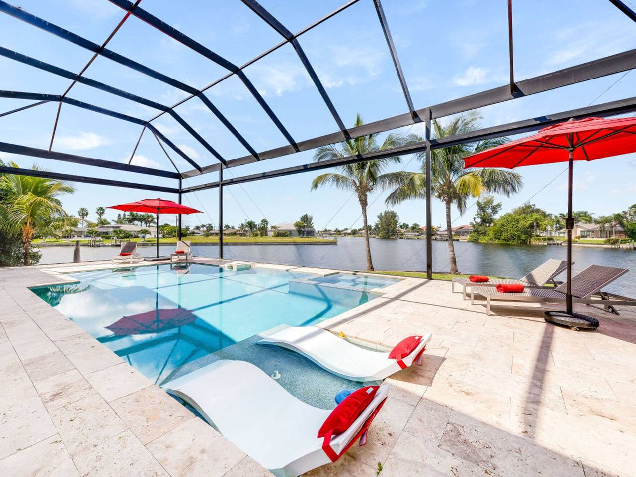 Isla Rapa Nui Confortable residencia vacacional in Cabo Coral, Southwest Florida