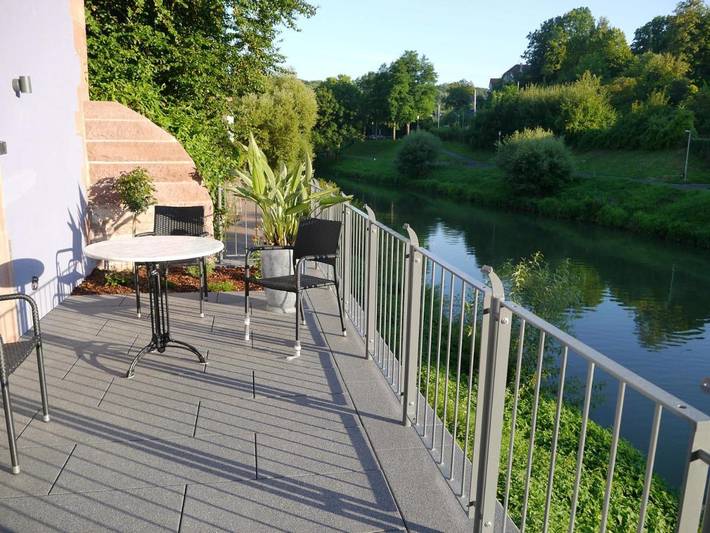 Ferienwohnung für 2 Personen, mit Terrasse und Ausblick in Wertheim - 2