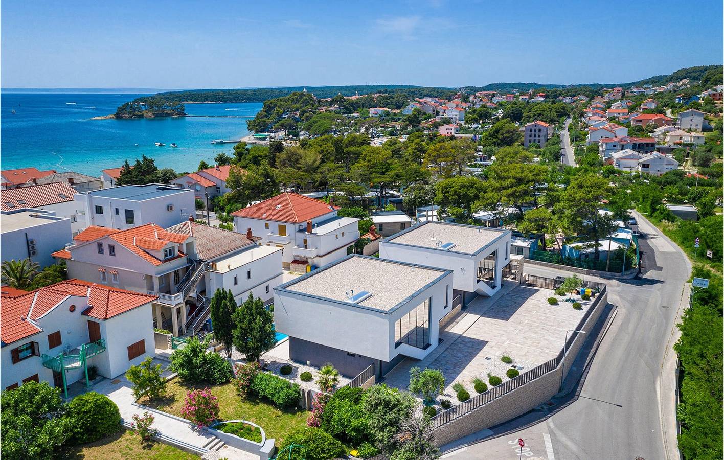 Charmante 240 m² große Wohnung mit Pool, WLAN und Strand in der Nähe in Plaža Padova III, Banjol