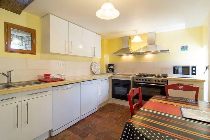 Château pour 19 personnes, avec jardin ainsi que sauna et jacuzzi dans les Ardennes - 2