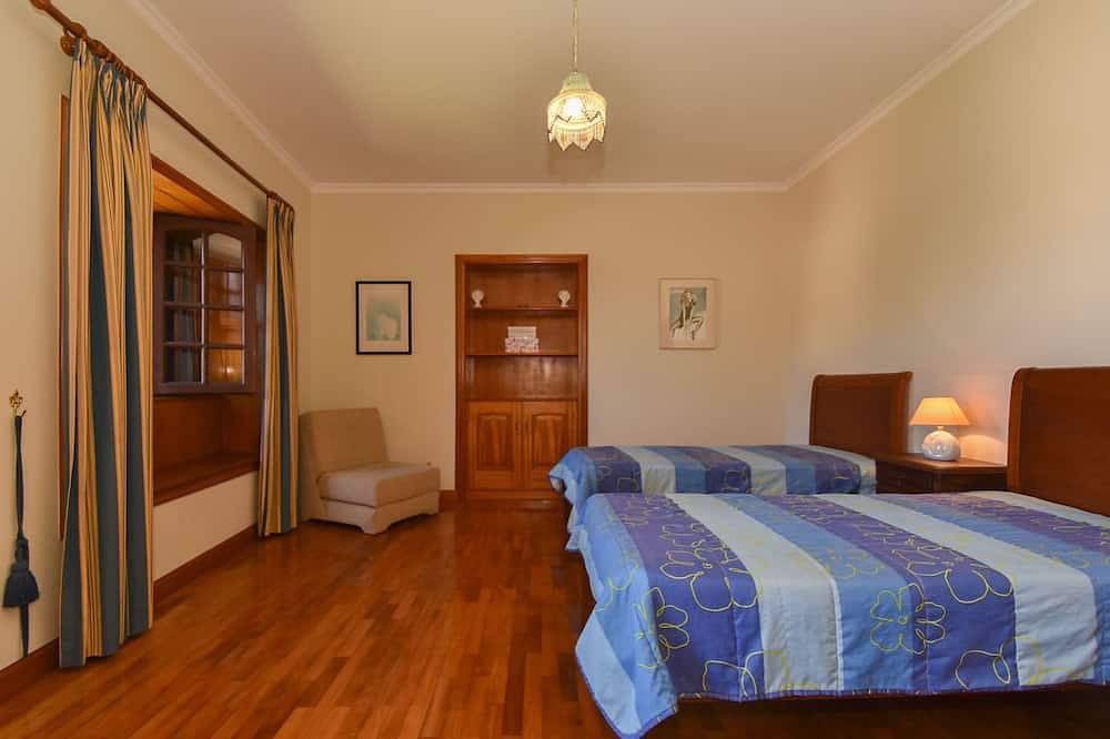 O' Refugio - Große, luxuriöse Villa mit Pool, nahe der Stadt Oporto in Árvore, Porto Distrikt