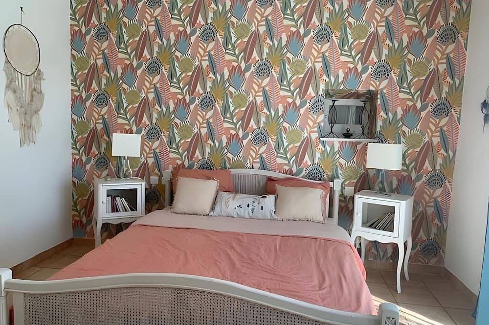 Apartamento entero, Apartamento 'La Miougrano' con terraza y jardín compartidos y Wi-Fi in Plan-d'Orgon, Region de Arles