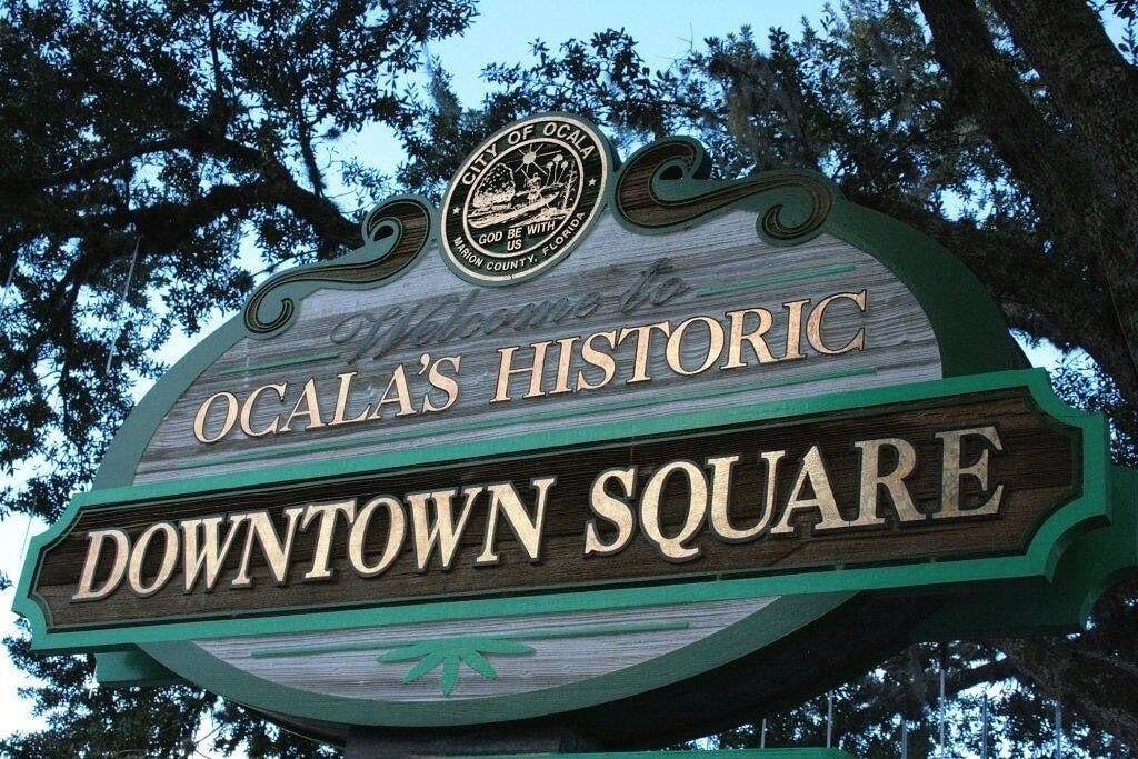 Ganze Wohnung, Private, Beautiful apartment in historic district in Ocala, Marion County (FL)