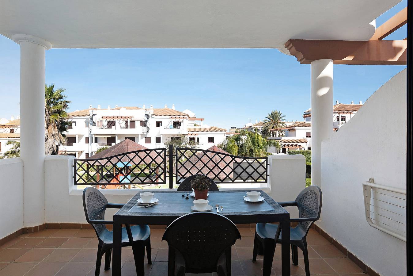 Ganze Wohnung, Ferienwohnung '1ª Pl Coto De Santi Petri 315' mit Gemeinschaftspool, Wlan und Klimaanlage in Playa La Barrosa, Chiclana de la Frontera