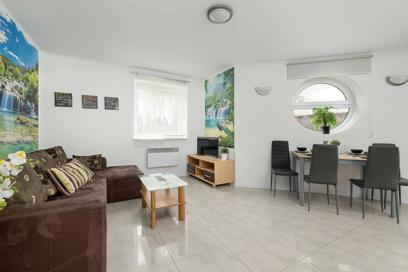 Cały apartament, Apartament wakacyjny dla 4 osób z balkon/ taras in Ustronie Morskie (Miasto), Ustronie Morskie