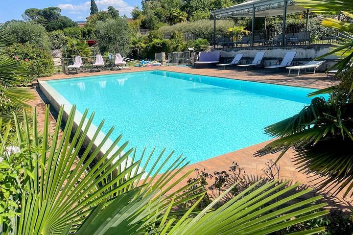 Agriturismo pour 24 personnes, avec piscine ainsi que jardin et jacuzzi - 1