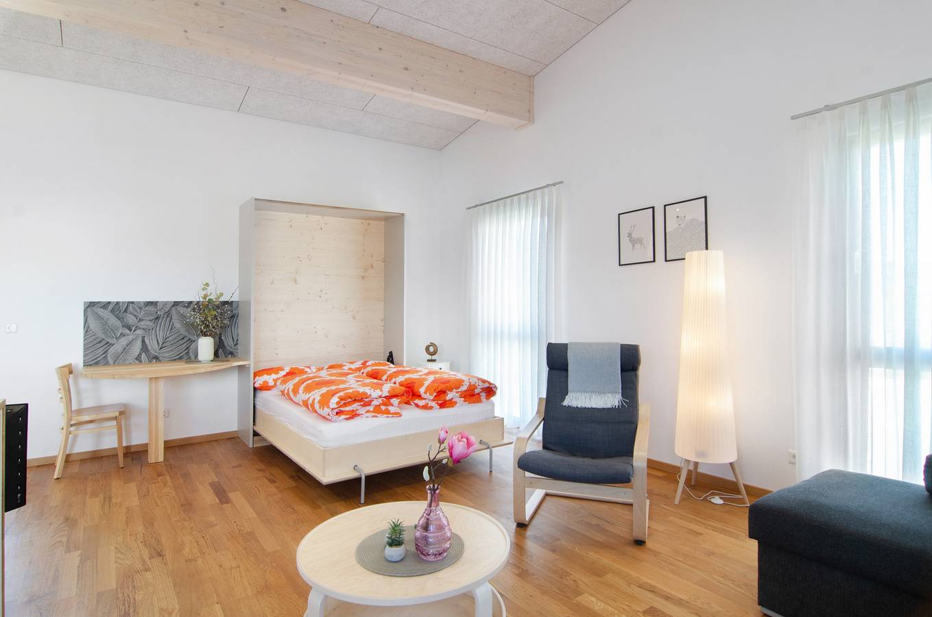 Ganze Wohnung, Deluxe Ferienwohnung 'Ahorn' mit Gemeinschaftsterrasse, Balkon und Wlan in Pfullendorf, Region Bodensee-Oberschwaben