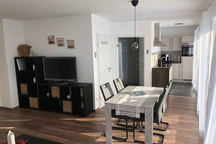Ferienwohnung für 4 Personen, mit Balkon in Lahnstein