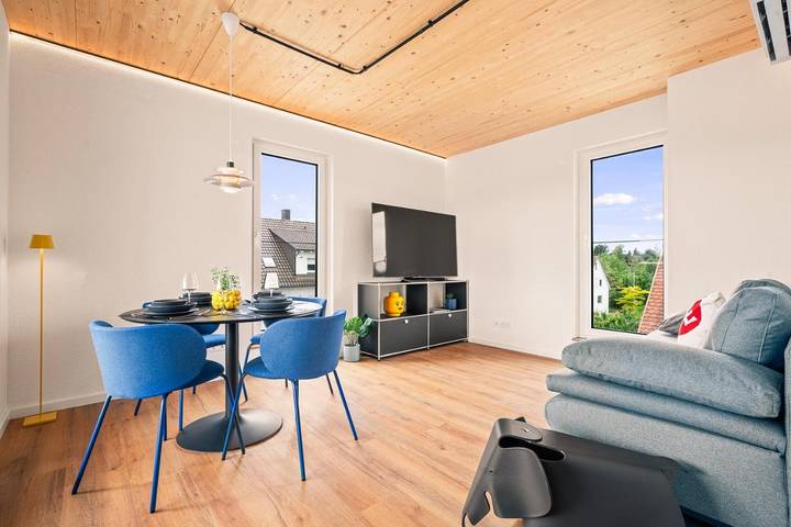 Ferienwohnung für 4 Personen, mit Terrasse und Ausblick in Friedrichshafen