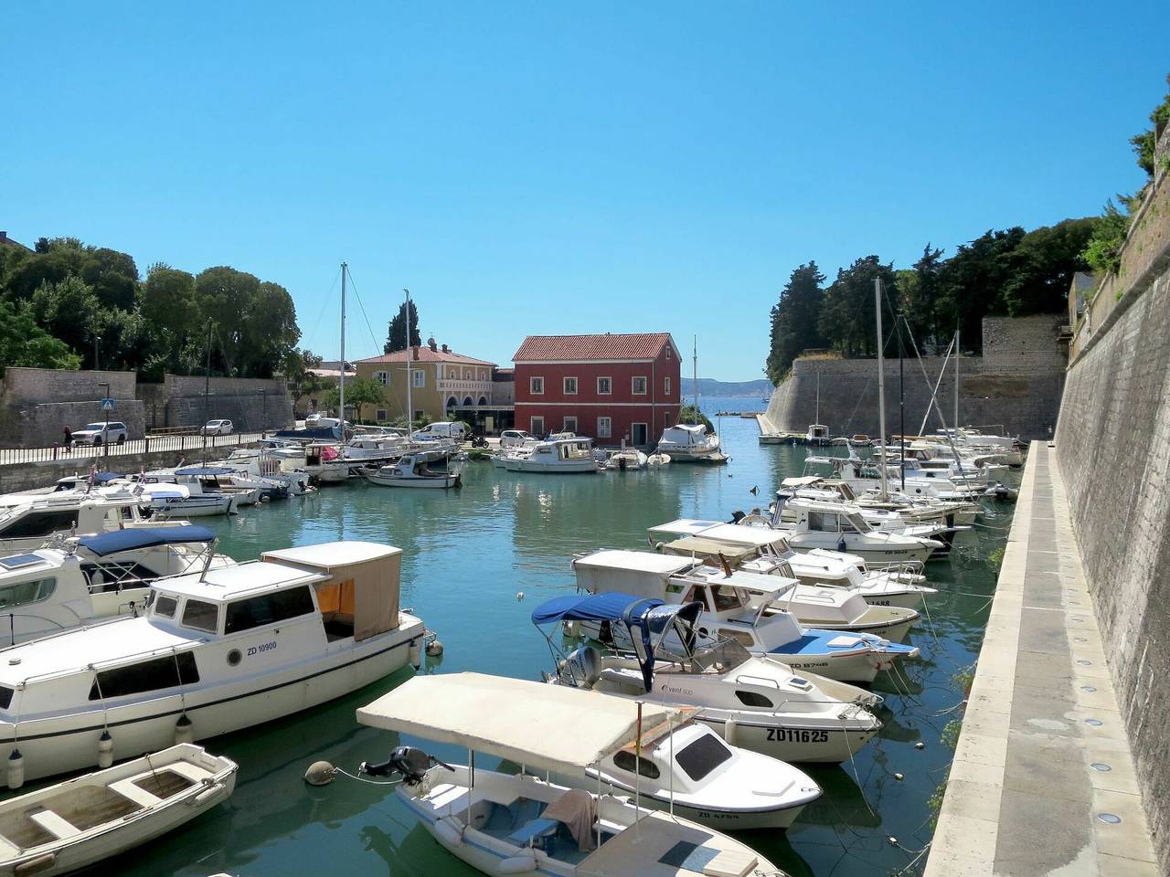 Catarina 1 - Catarina 1 617.1 in Grad Zadar, Zadar (Opcina)
