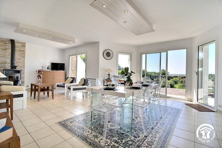 Gîte pour 4 personnes, avec jardin et terrasse à Sarzeau