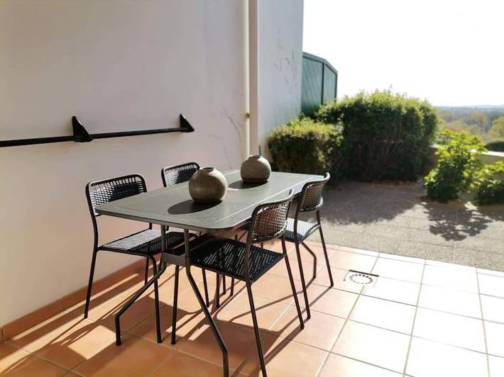 Gîte pour 4 personnes, avec vue ainsi que jardin et piscine à Arcangues - 3