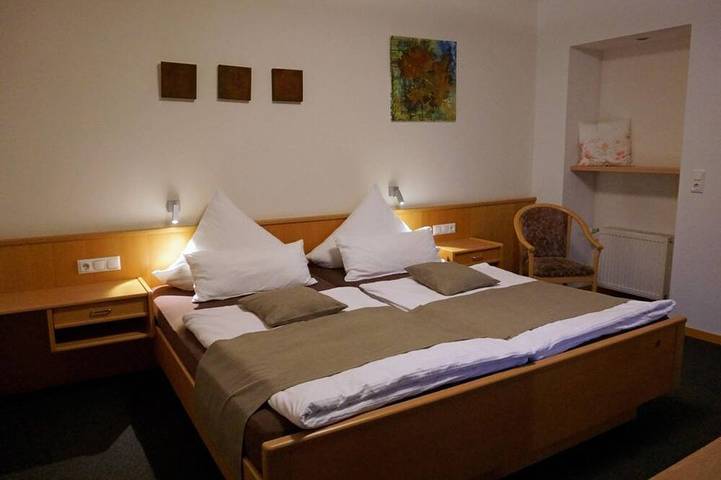 Ferienwohnung für 2 Personen, mit Garten in Nittel