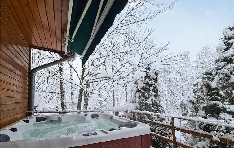 Ferienhaus für 8 Personen, mit Garten und Ausblick sowie Terrasse, mit Haustier an den Plitvicer Seen - 4