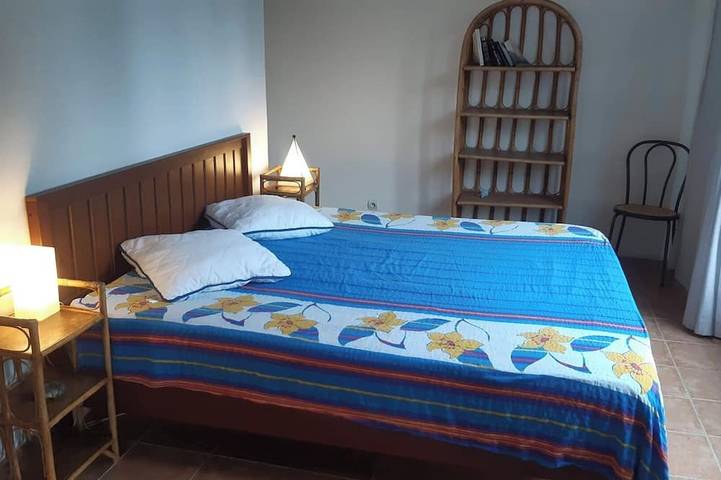 Location de vacances pour 12 personnes, avec terrasse et jardin à Orthoux-Sérignac-Quilhan - 2