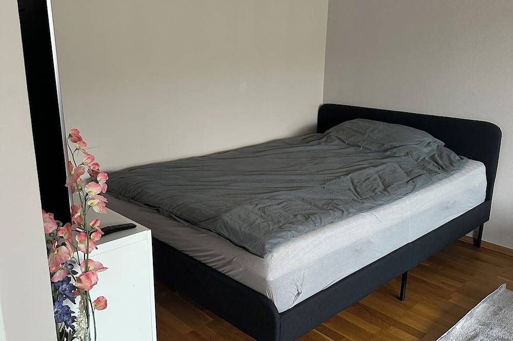 Ganze Wohnung, Premium Apartment mit Balkon in Top Lage in Düsseldorf-Golzheim, Düsseldorf