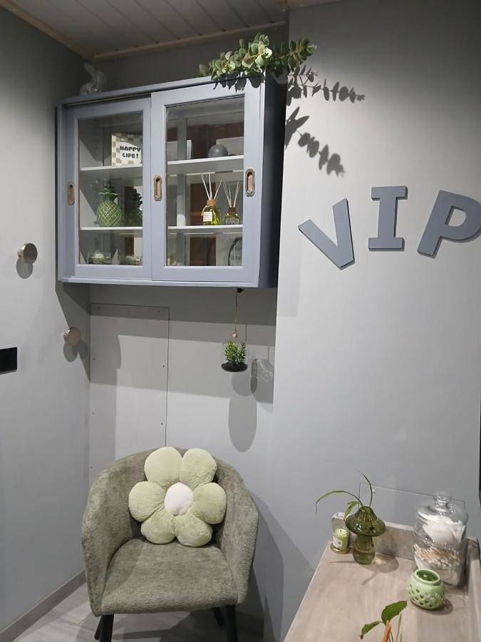 Location de vacances pour 2 personnes, avec jardin et jacuzzi ainsi que terrasse et piscine à Mortagne-sur-Sèvre - 2