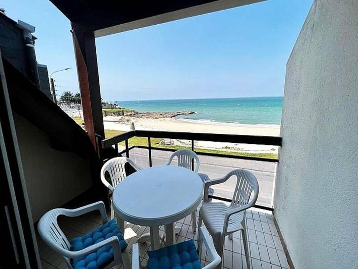 Gîte pour 4 personnes, avec balcon dans Plage Du Porigo - 4