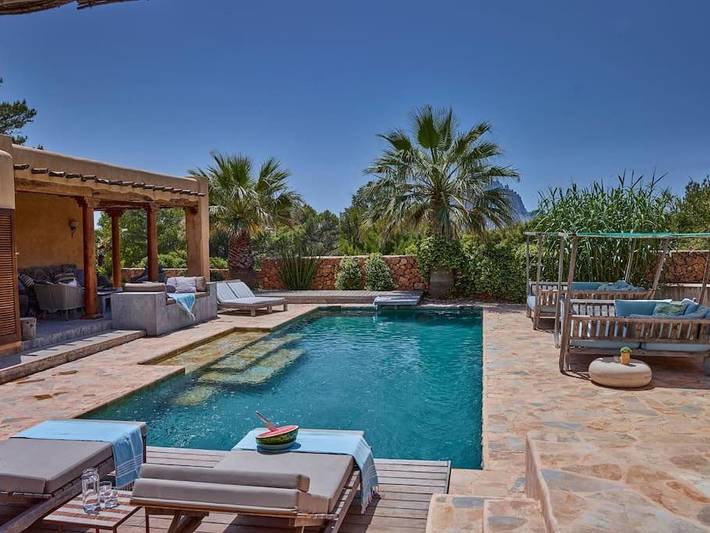 Ferienhaus für 7 Personen, mit Pool und Ausblick sowie Garten, mit Haustier in Cala Carbó