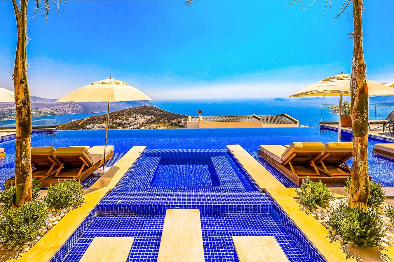 Villa für 12 Personen mit Balkon in Kaş, Provinz Antalya