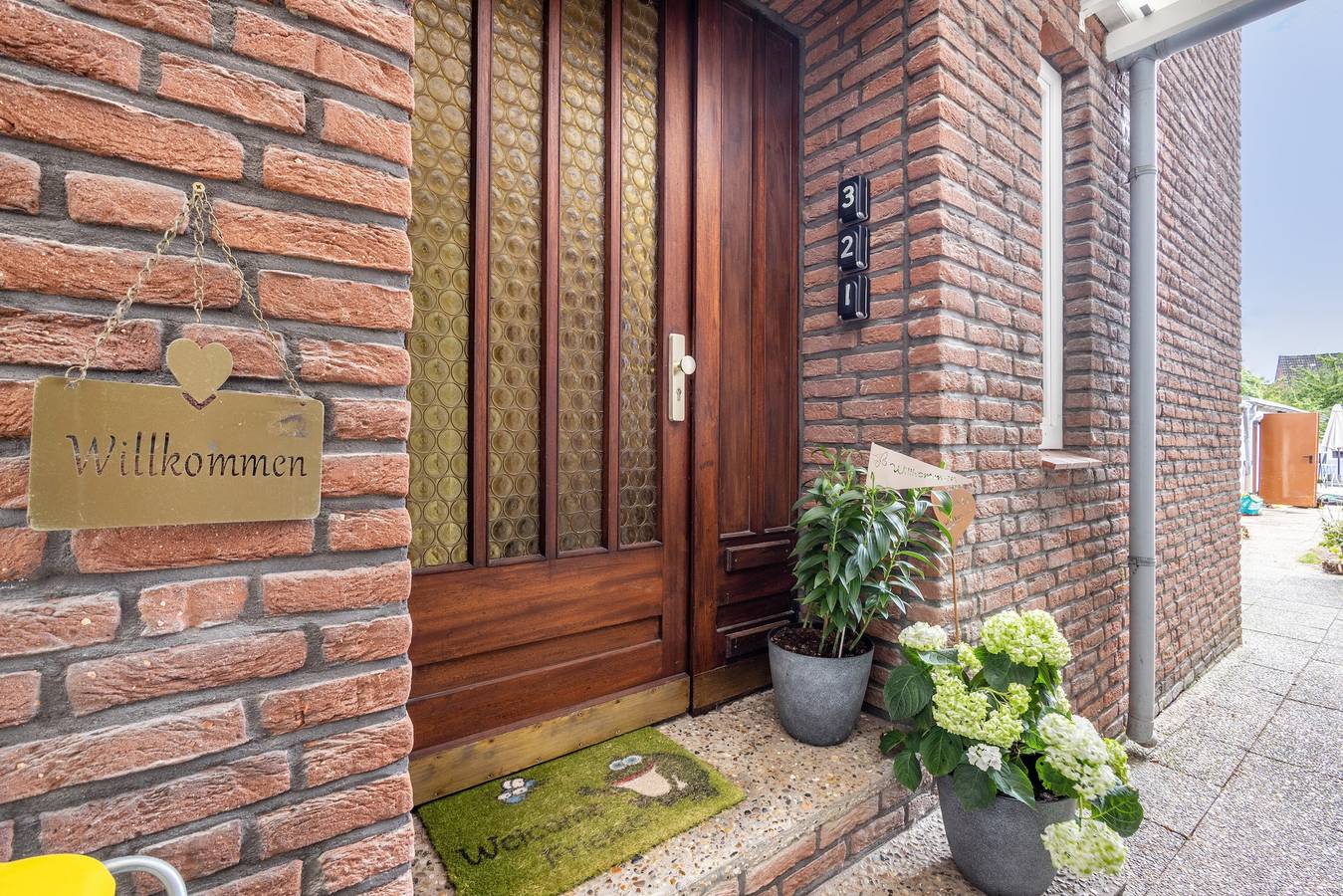 Ganze Wohnung, Apartment 'Bella Verde' mit Balkon und Wlan in Lübeck (Stadt), Lübeck