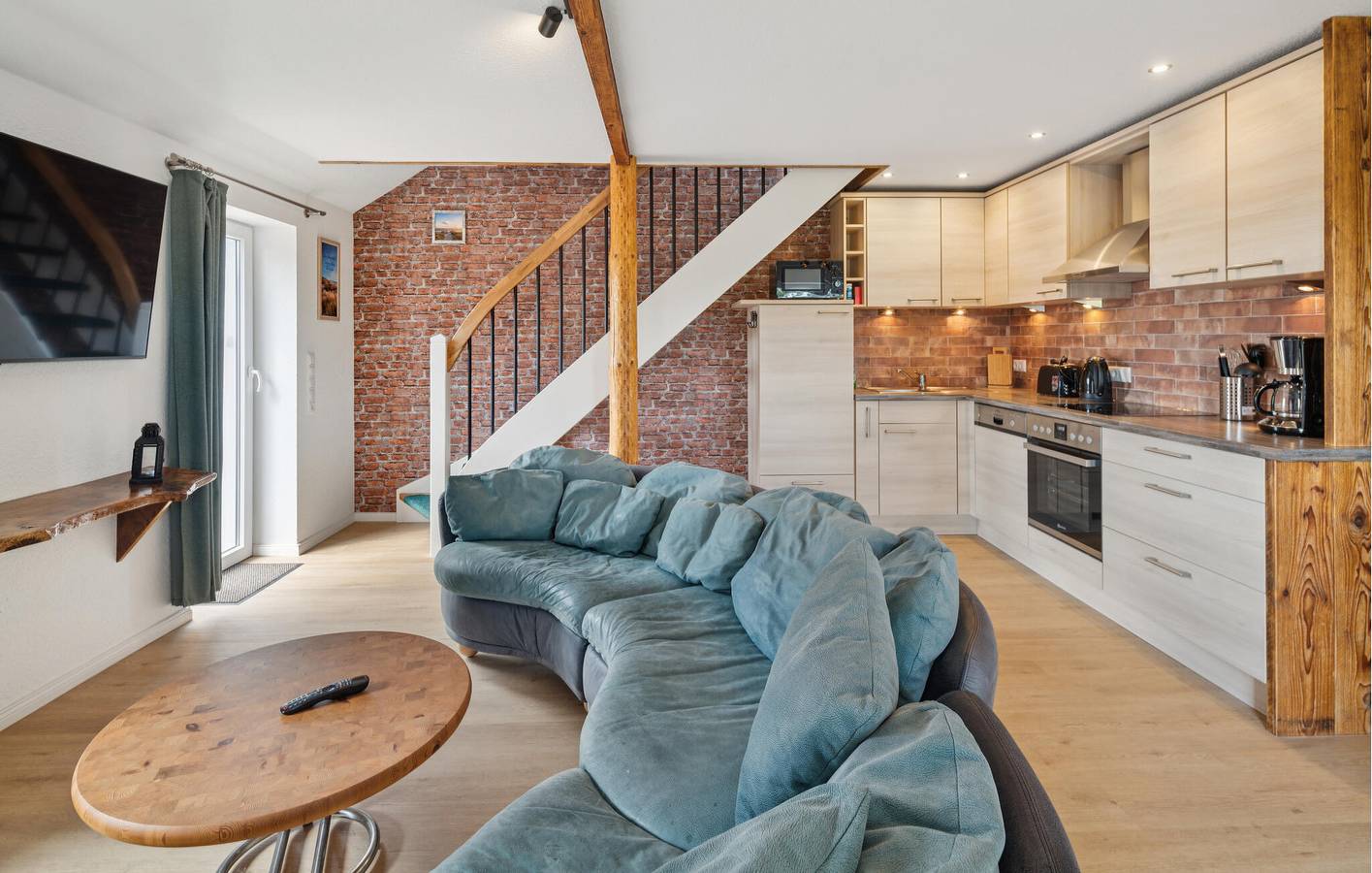 Modernes Apartment mit Terrasse, Parkplatz und Aussicht in Osteel, Landkreis Aurich