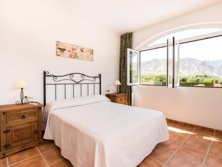 Casa de vacaciones para 6 personas, con terraza además de piscina y jardín en Valle de Lecrín - 4