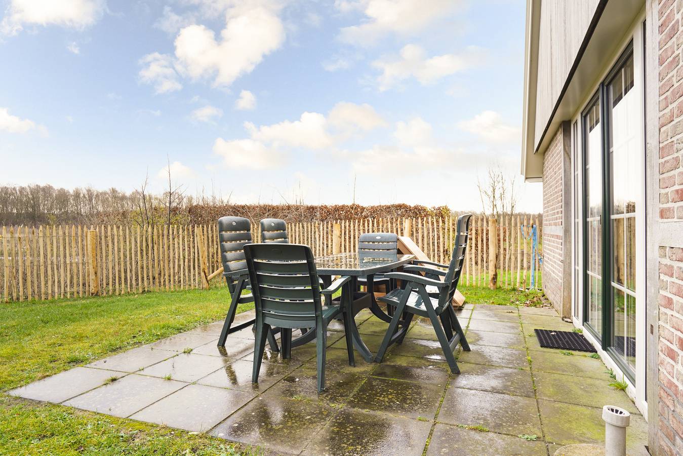 Bungalow für 6 Personen mit Terrasse in Drenthe