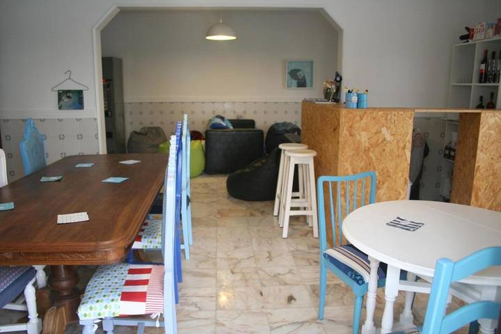 Location de vacances pour 2 personnes, avec terrasse et vue ainsi que piscine et jardin à Silveira - 4