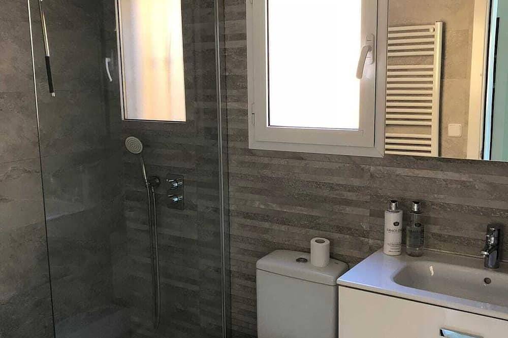 Hermosa villa - muy soleada con 3 dormitorios y gran piscina comunitaria in Gata de Gorgos, Costa Blanca