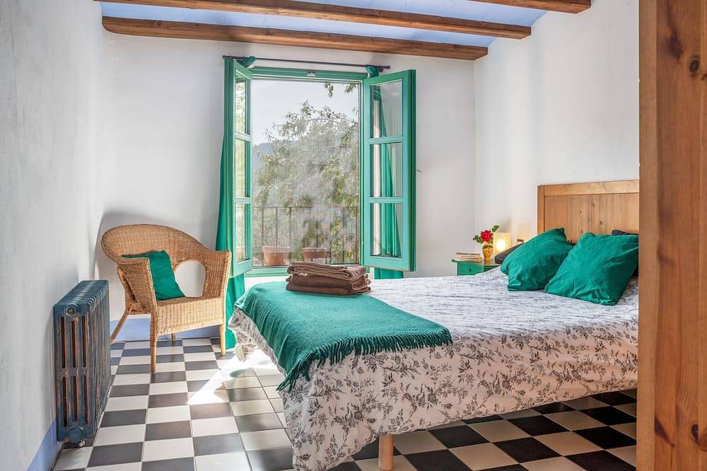 Vegan Rural Cottage mitten in der Natur in Alforja, Baix Camp