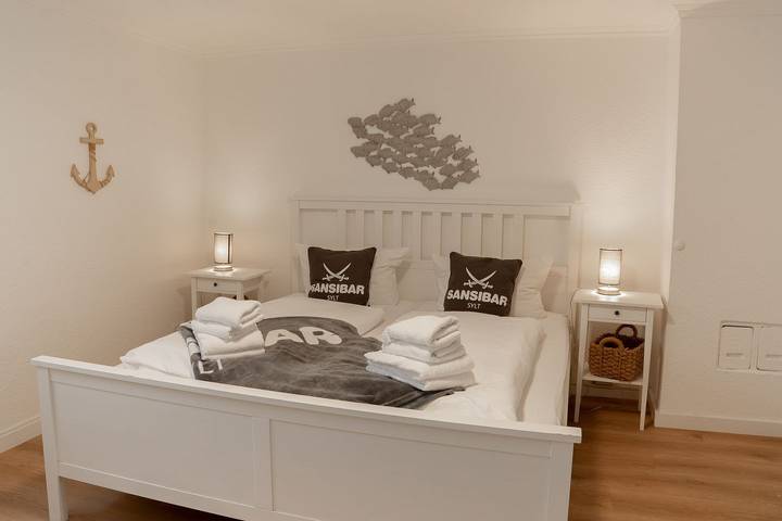 Ganze Wohnung, Komfortables Appartement "Lister Tor 14" mit Garten nahe Sandstrand in List in Nordfriesische Inseln (Schleswig-Holstein) (Schleswig-Holstein), List (Sylt)