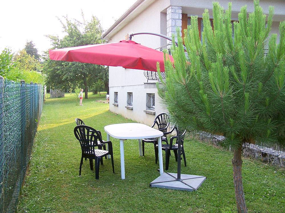 Pavillon avec sous-sol 1* in Montigny-sur-Loing, Seine-et-Marne