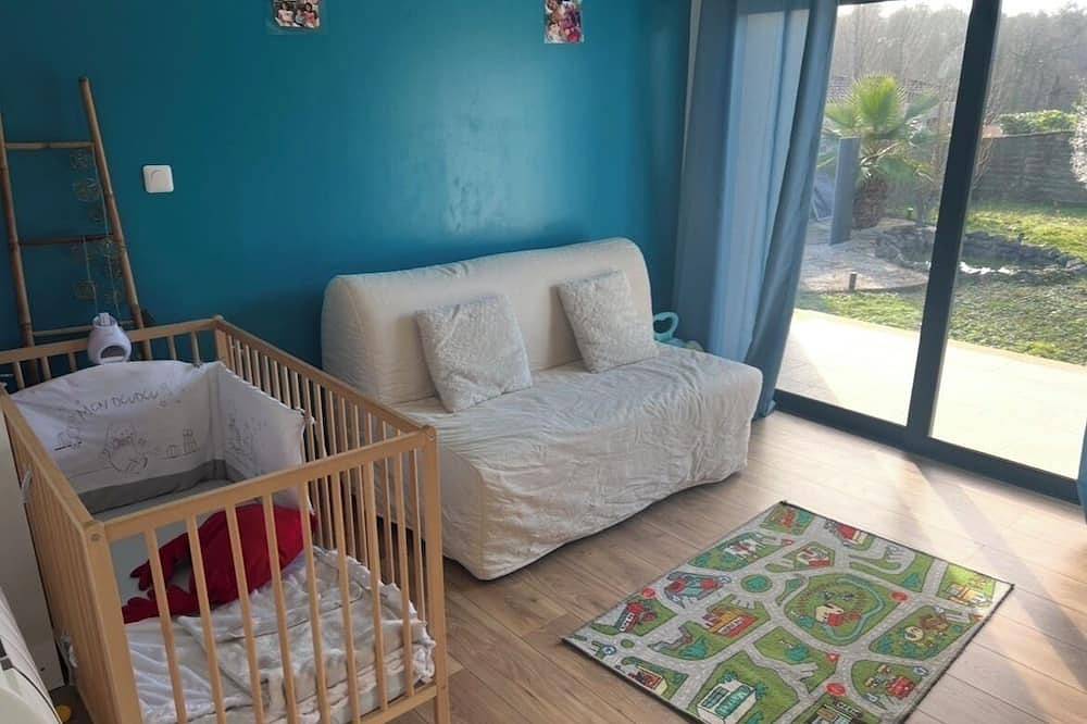 Villa in the sunny south-west in Saucats, Región de Burdeos