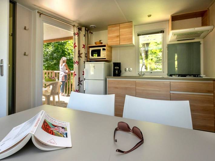 Camping pour 4 personnes, animaux acceptés dans les Gorges du Tarn - 2