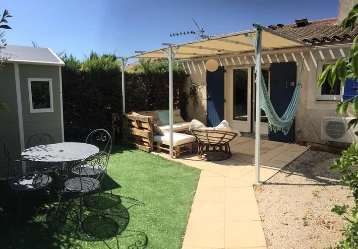 Apartamento de vacaciones para 4 personas, con terraza y jardín - 1