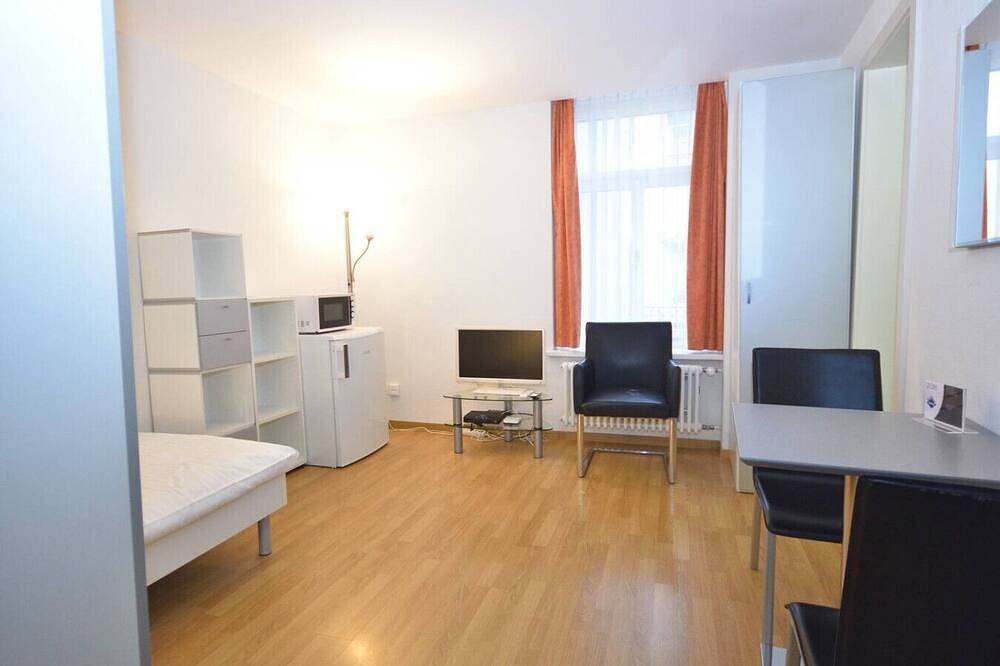 Entire apartment, Practical studio at trendy location - Stork 22 in Zurich, Zurich district
