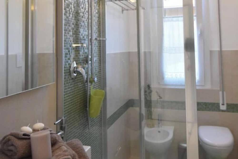 Apartamento entero, 2 Appartamento Con Giardino a Gabiccemonte in Gabicce Mare, Pesaro-Urbino