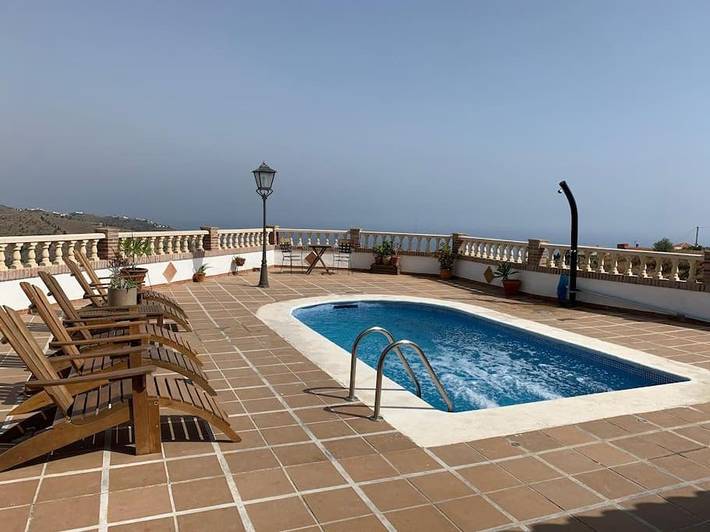 Casa rural para 9 personas, con Balcón y Terraza además de Piscina y Vistas en Ítrabo - 2