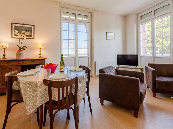 Gîte pour 5 personnes, avec Balcon dans Grand Casino de Cabourg