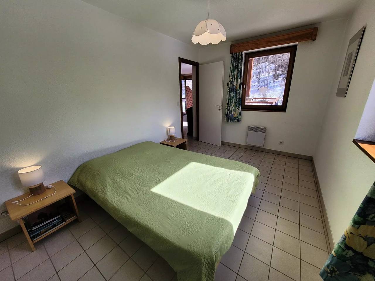 Entire apartment, Apartment 4 people bright and pleasant in Bessans, Saint-Jean-de-Maurienne region
