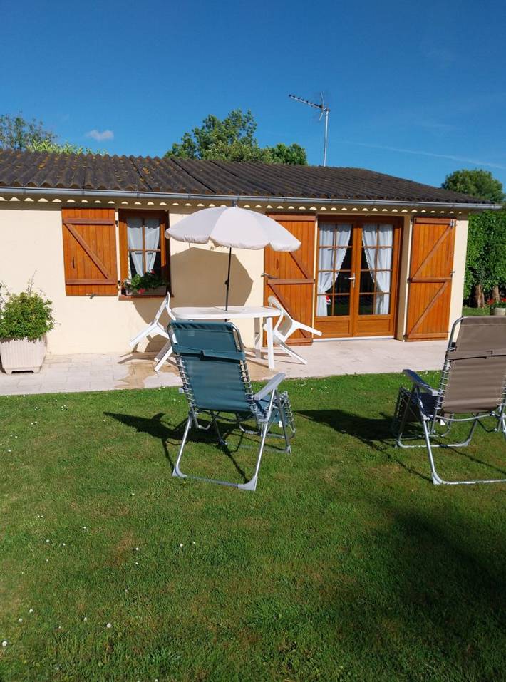 Location de vacances pour 2 personnes, avec jardin et terrasse, animaux acceptés en Normandie - 4