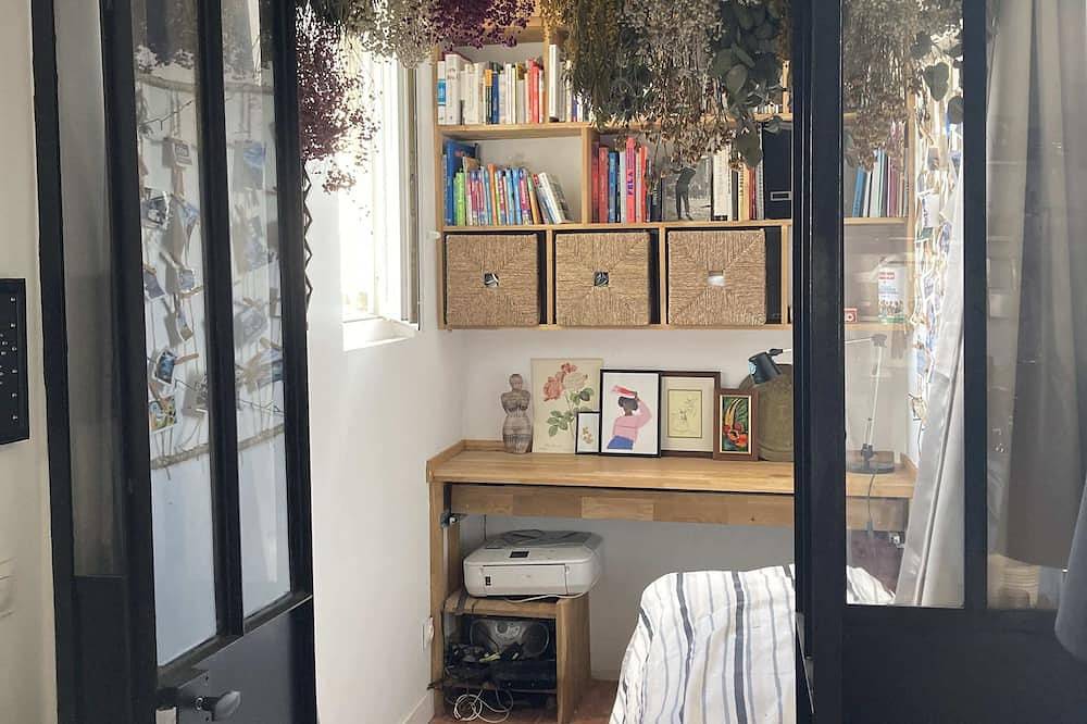 Entire apartment, Cosy flat near the Canal and Paris in Pantin, Seine-Saint-Denis