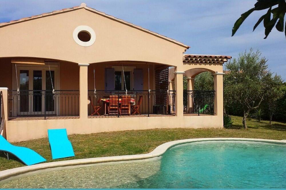 Villa with private pool, quiet and not overlooked near Avignon in Althen-des-Paluds, Vaucluse