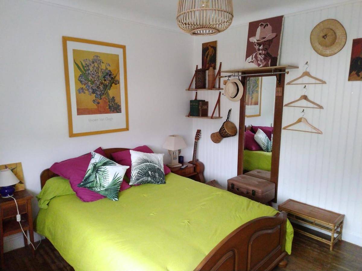 Chambre César B&B- au 1er - Villa Chaumonty in Périgueux, Périgord Blanc