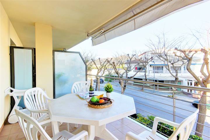 Ferienwohnung für 4 Personen, mit Terrasse und Pool in Roses - 2