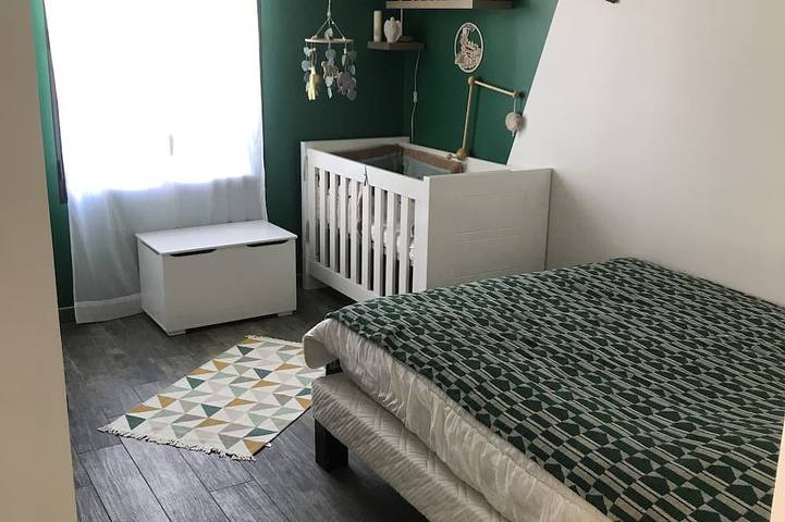 Location de vacances pour 9 personnes, avec jacuzzi ainsi que balcon et jardin à La Jarrie - 4