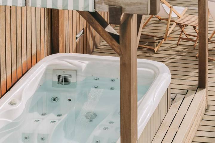 Pousada para 2 pessoas, com jacuzzi e terraço em Ponta Delgada