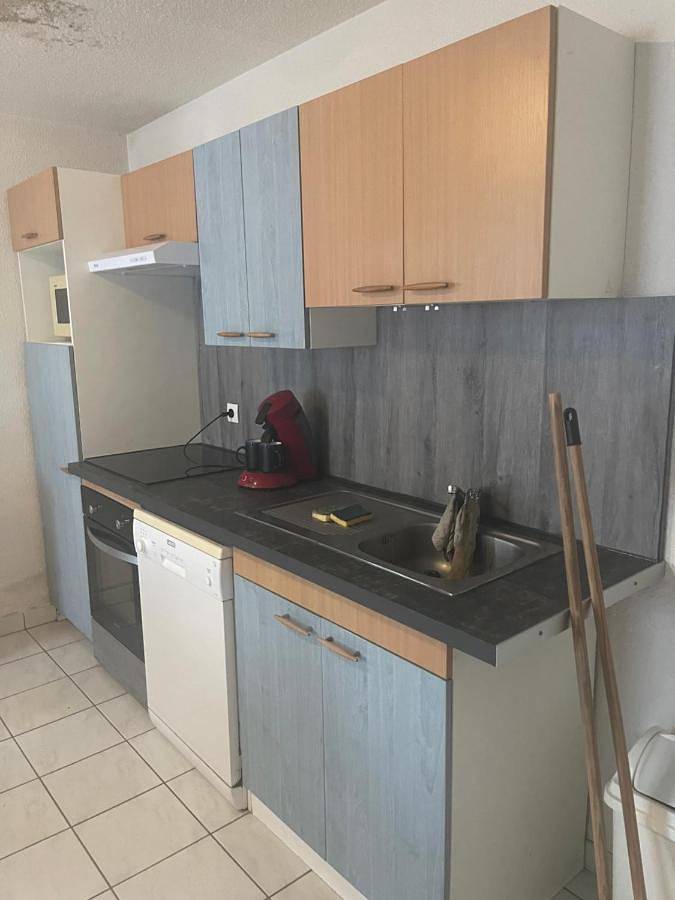 Gîte pour 4 personnes, avec terrasse et bassin pour enfant ainsi que jardin et piscine dans Pescalis Moncoutant - 2